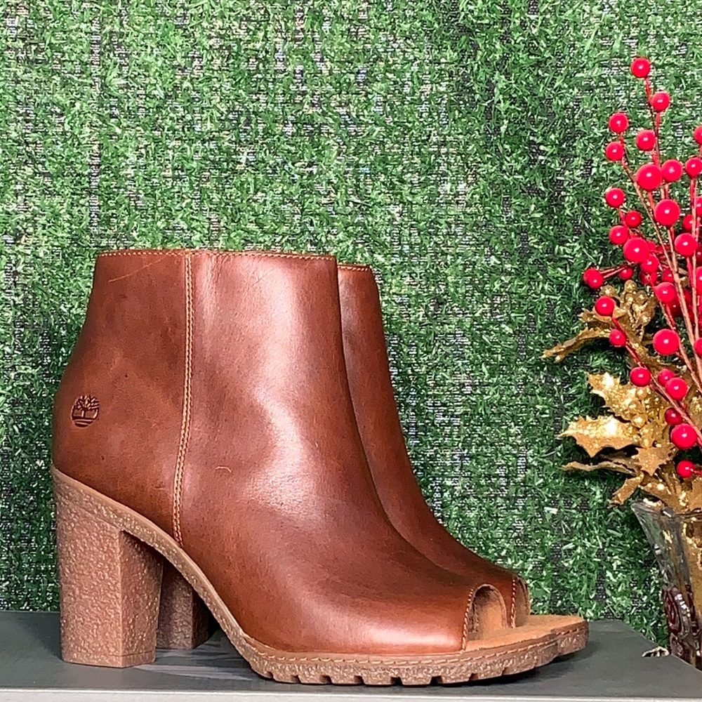 TIMBERLAND WOMEN'S TILLSTON PEEP-TOE BOOTIES